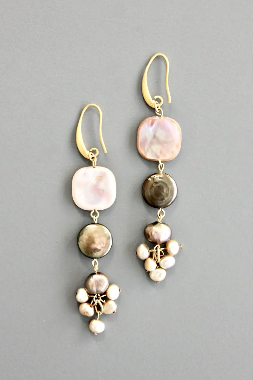 DAVID AUBREY ATHENA PEARL CLUSTER EARRING