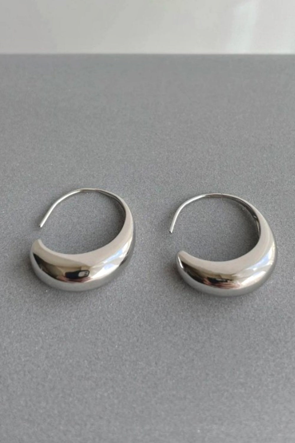 CRESCENT SILVER EARRINGS