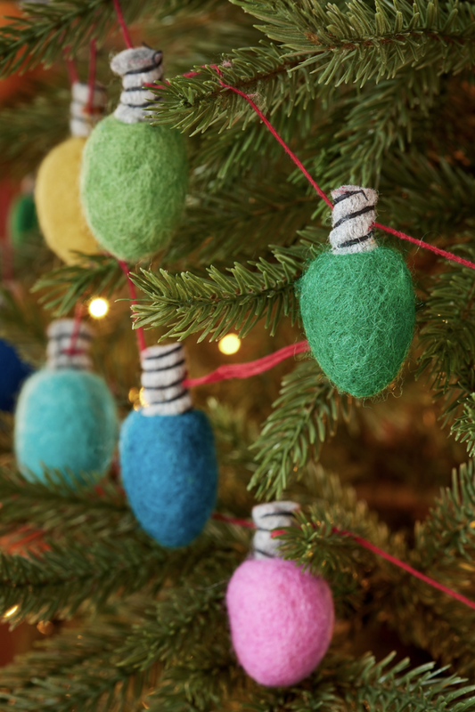 JINGLE BELLS FELT STRING LIGHTS