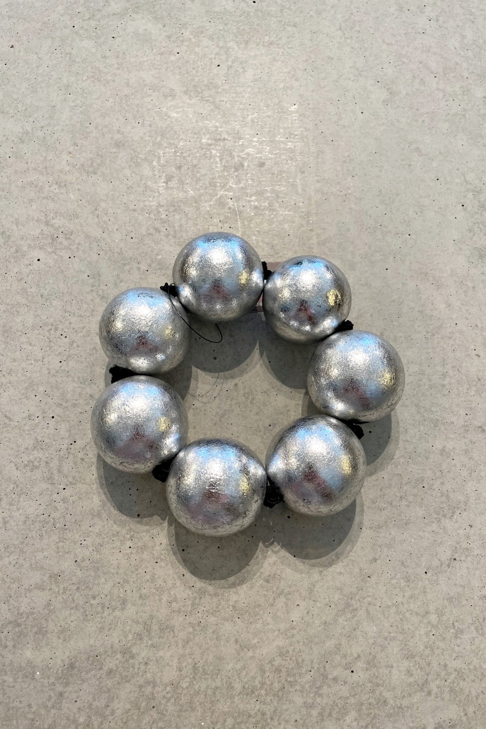 JIANHUI LONDON BIG SILVER BEAD BRACELET