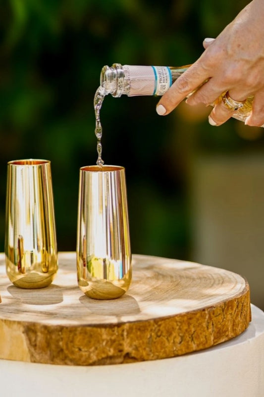 GOLD CHAMPAGNE FLUTES