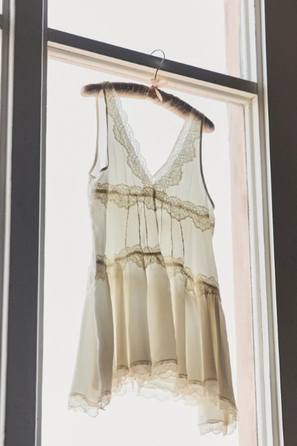 FREE PEOPLE IN THIS GROOVE MINI SLIP TOFU