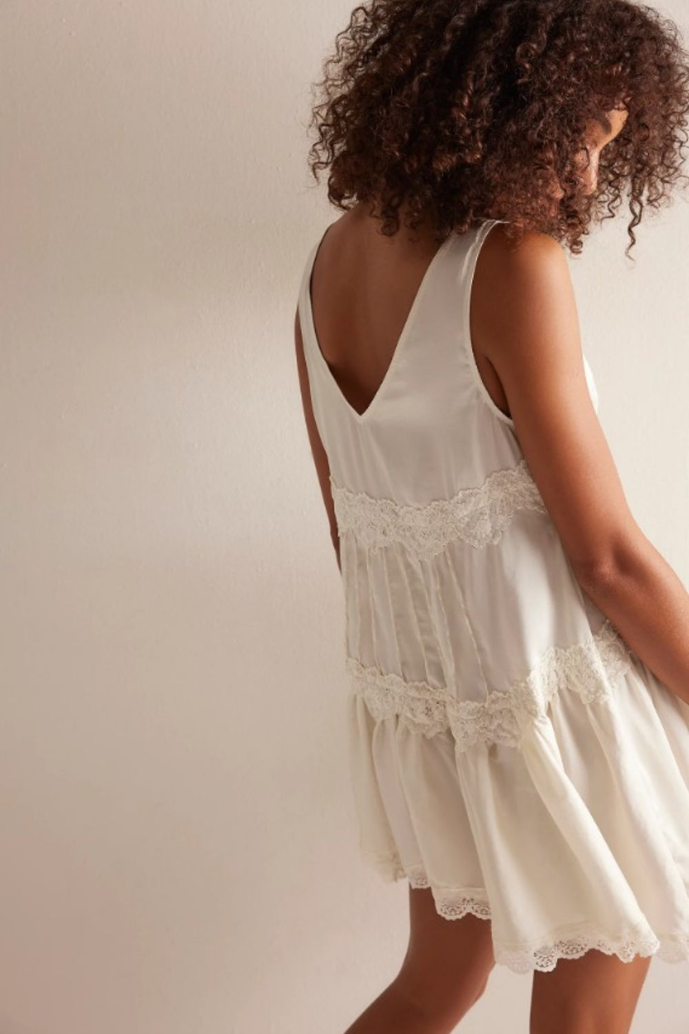 FREE PEOPLE IN THIS GROOVE MINI SLIP TOFU