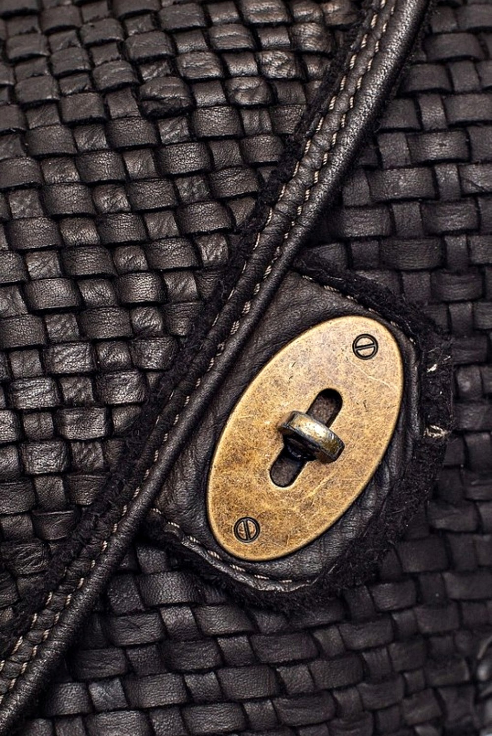 LEOPOLDINE CROSSBODY WOVEN BAG