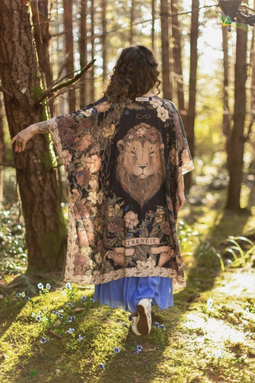 MARKET OF STARS LIONHEART STARDUSTER KIMONO
