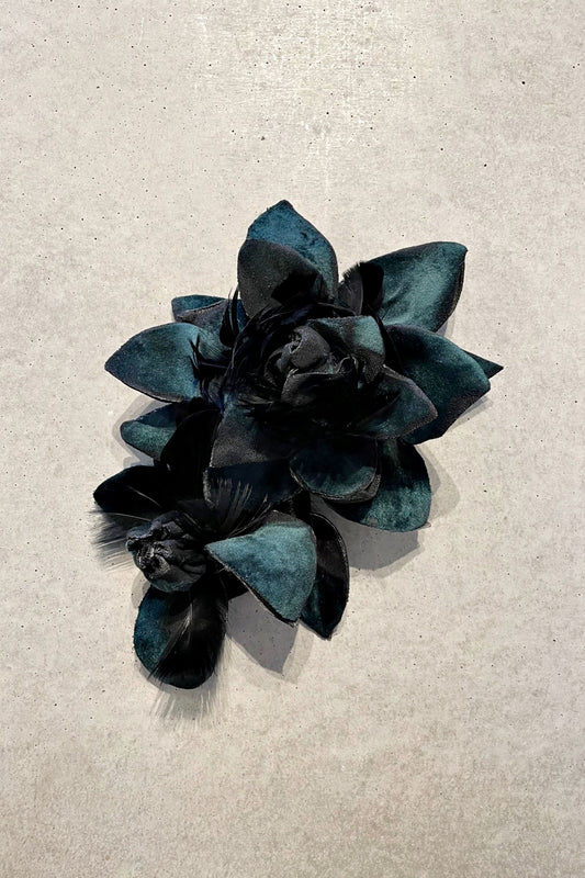 FLORA FASCINATA MALLARD DOUBLE CORSAGE