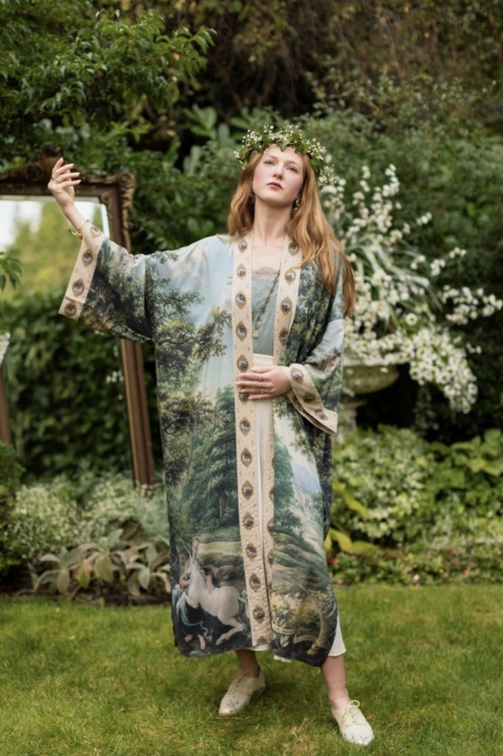 MARKET OF STARS THE MYTHMAKER LONG KIMONO
