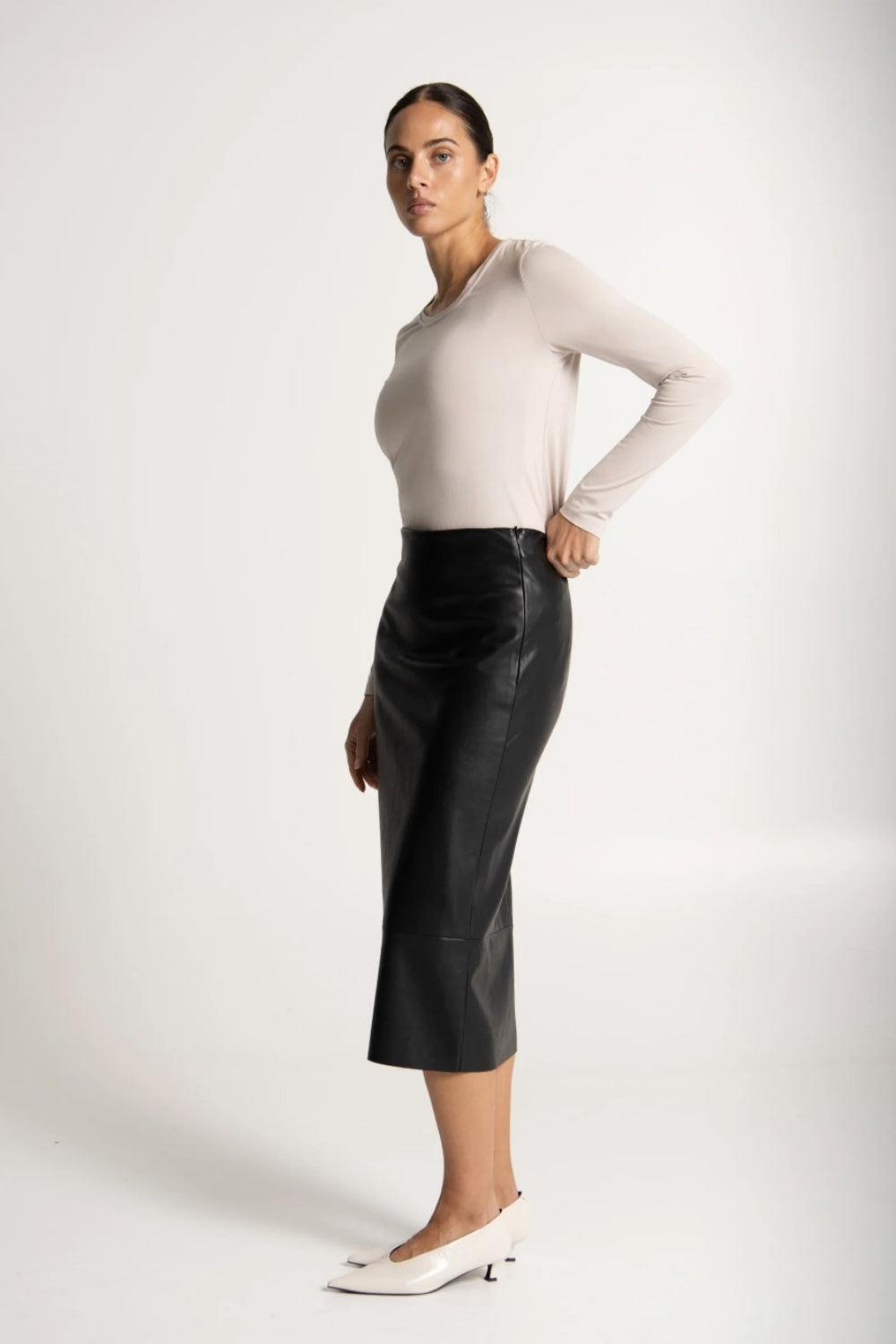 LOUNGE THE LABEL NAVAGIO SKIRT BLACK