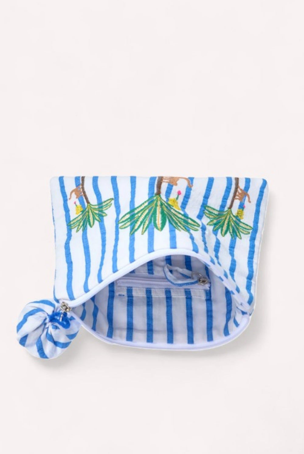 NIMO WITH LOVE ORTIGA BAG WITH PALM EMBROIDERY