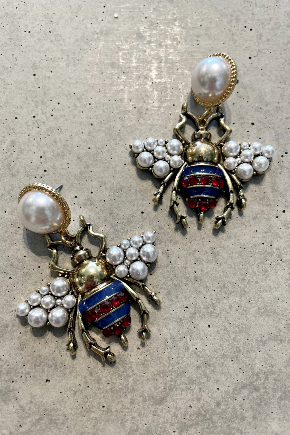 QUEEN BEE EARRINGS BLUE + RED