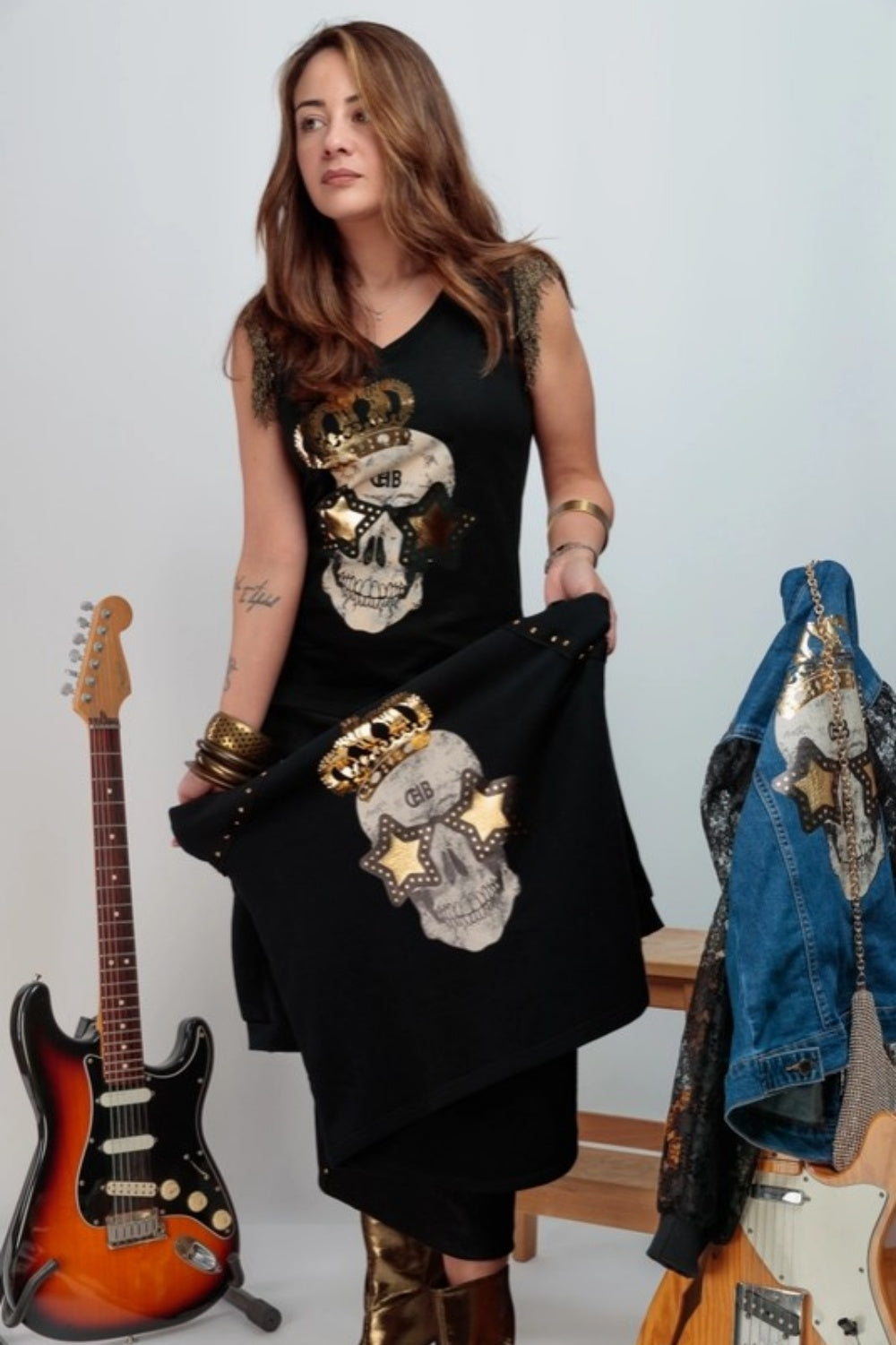 CHILL SKULL DARKNESS TEE