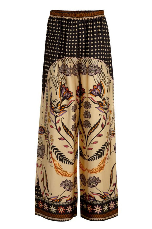 CURATE STRETCH A LEG PANT BORDER SPOT